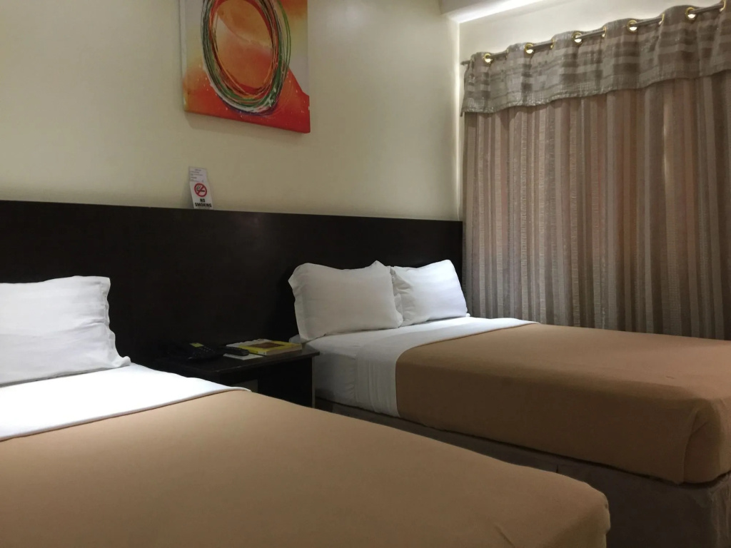 Canberry Hotel