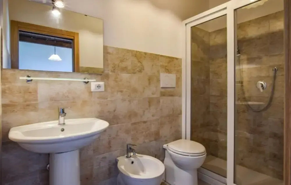 Apartment Near Mount Etna With Hot Tub