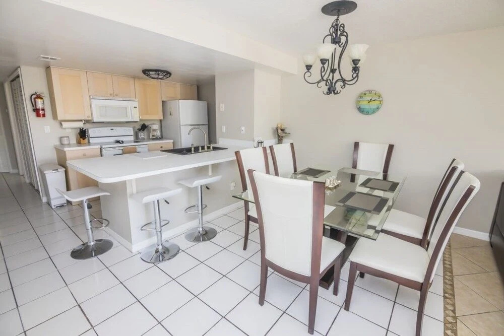 Bonita's Sweetwater Club Condo 3 Bedroom Condo by Redawning