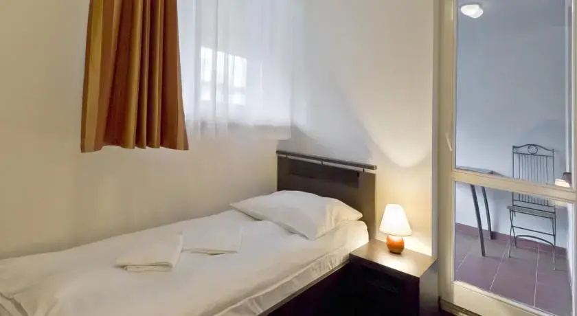 Hotel Capitol