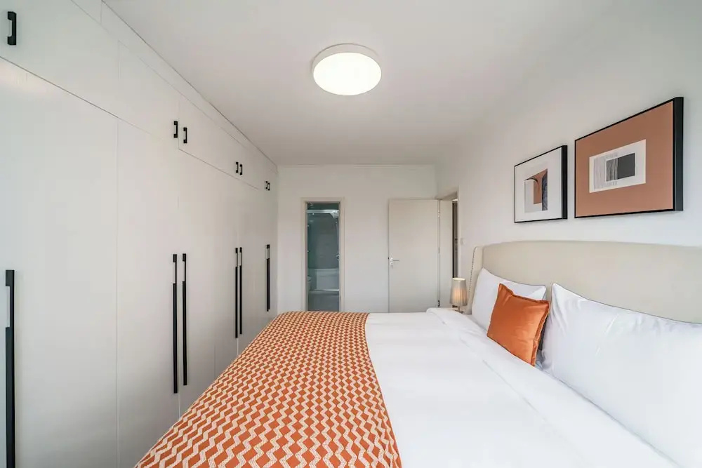 Tyms Jinhongqiao High-End 3BR 2BA