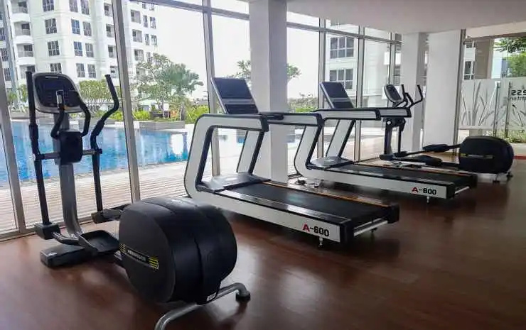 Best Studio M-Town Gading Serpong Apartment by Travelio