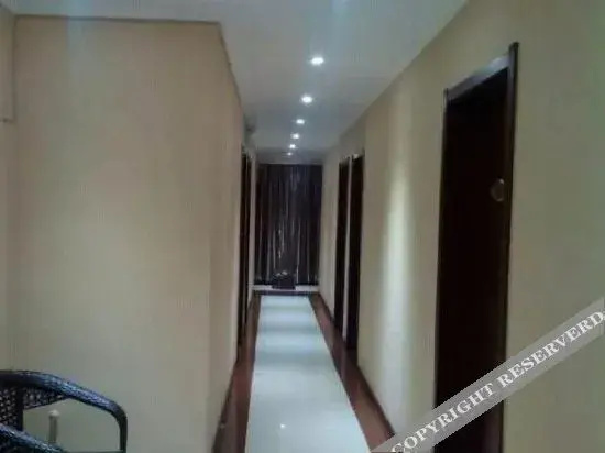 Zhouzhi Sunshine Express Hotel