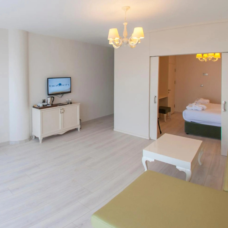 Motali Life Hotel