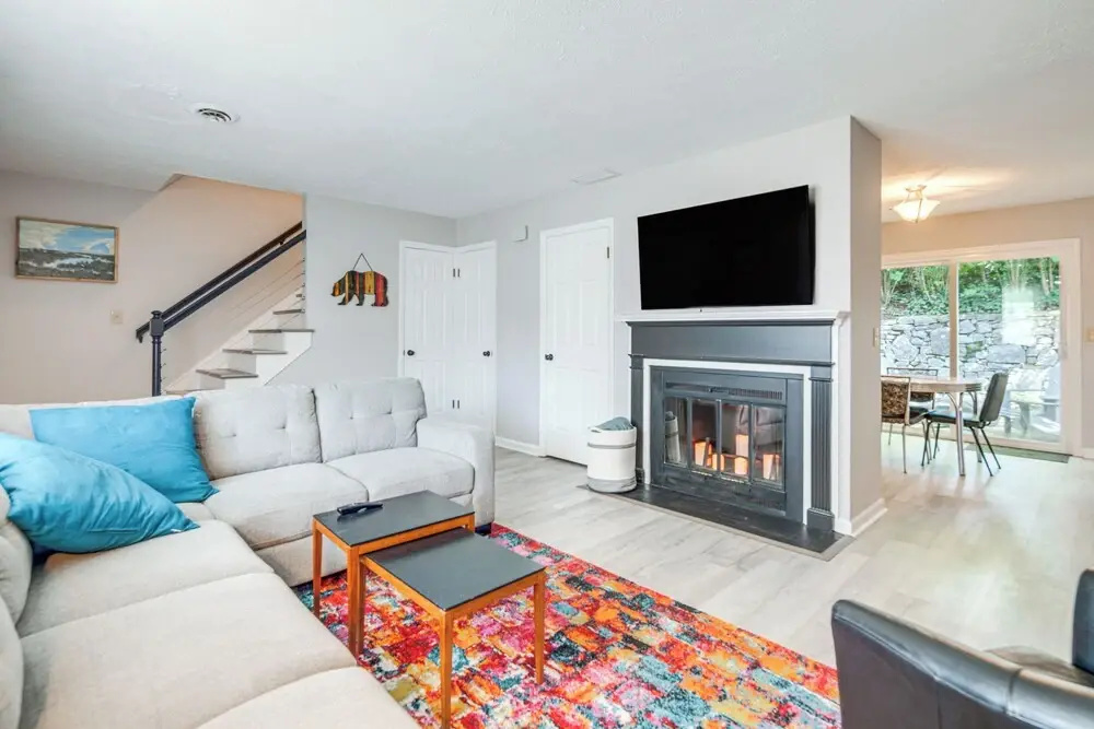 Walk to Main St Hendersonville: Chic Home w/ Yard