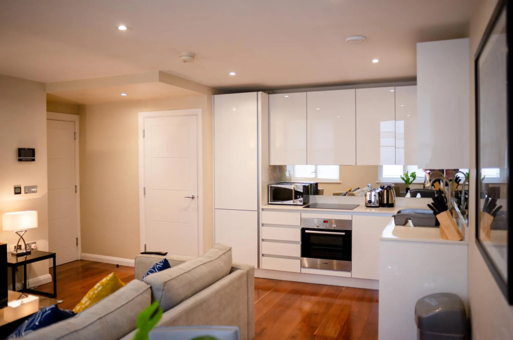 Spacious One Bedroom Apartment in Chancery Lane