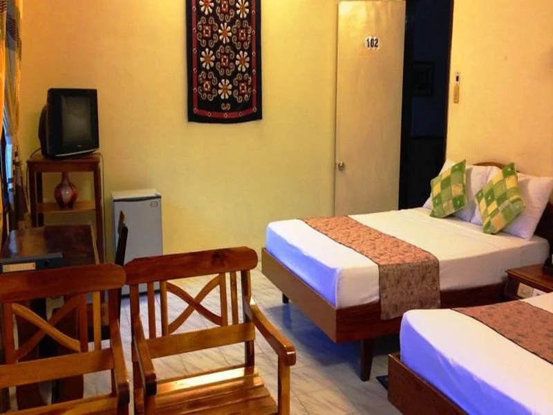 Dong Loi Hotel