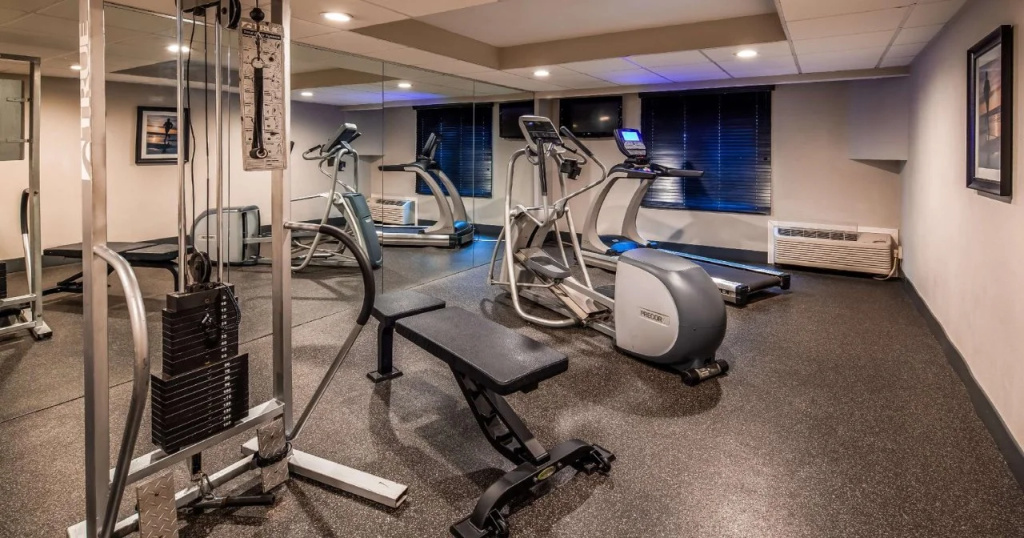 Best Western Hartford Hotel and Suites