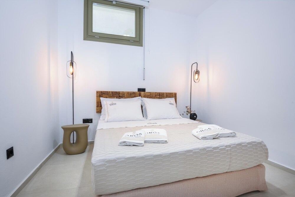 Onos Luxury Villas Kythnos