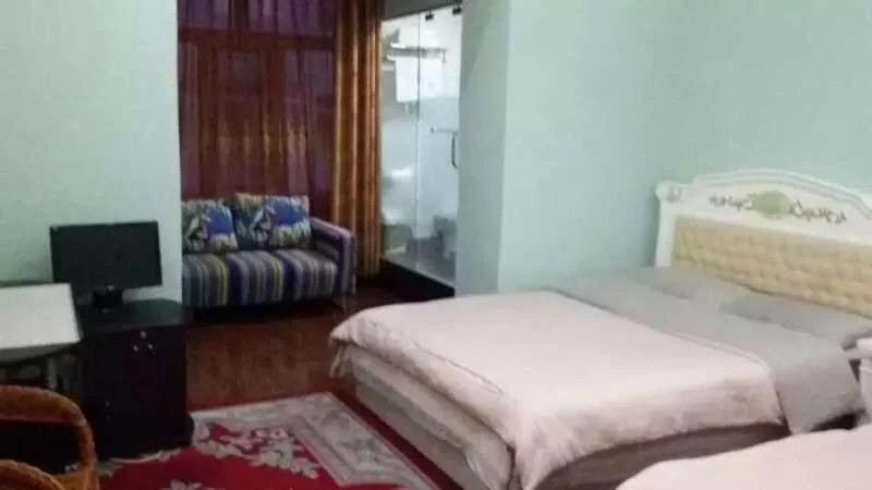 Hailan Zhijia Inn