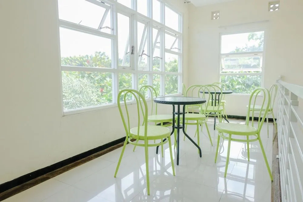 OYO 365 Tya Family Guest House Syariah