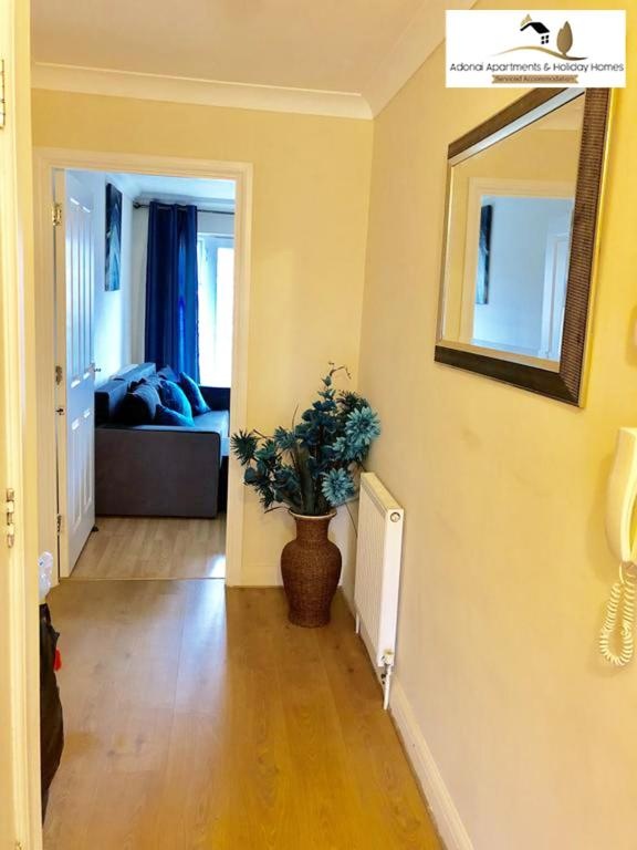 2 Bedroom Apartment at Dagenham , Adonai Serviced Accommodation, Free WiFi and Parking