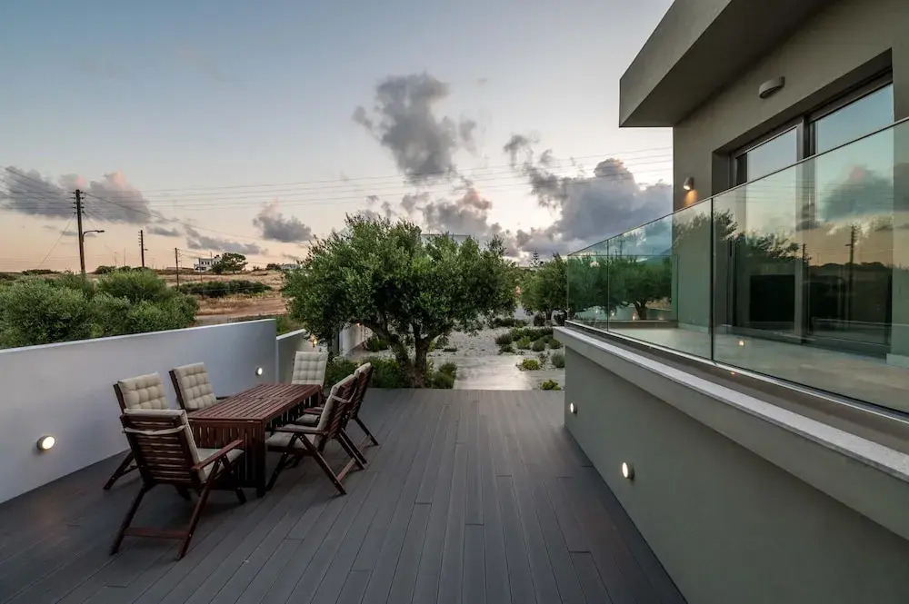 Nama Luxury Villa 250m From the sea Makry Gialos
