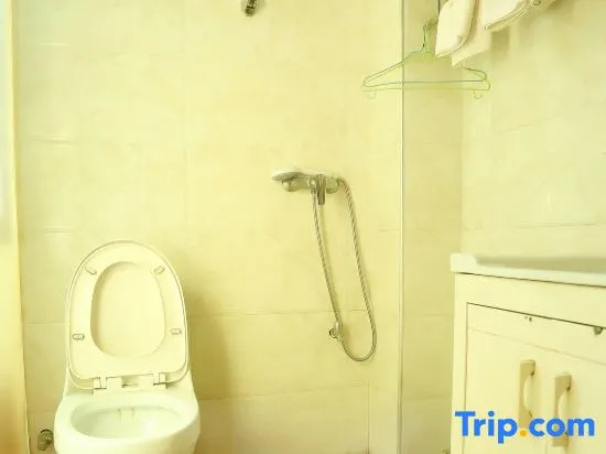 Stone Pill Taoyuan Theme Hotel