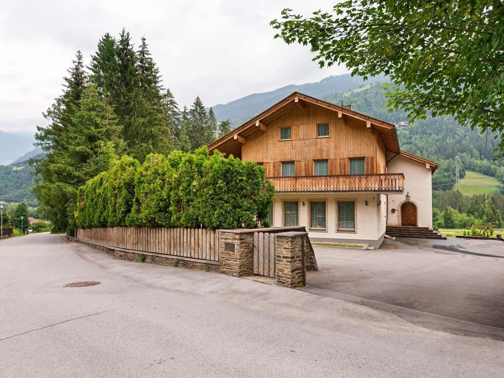 Wooden Holiday Home with Terrace in Rangersdorf
