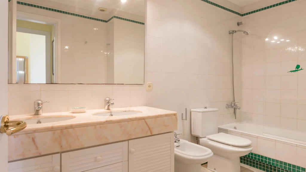 Ana 1 in Llafranc with 3 bedrooms and 2 bathrooms