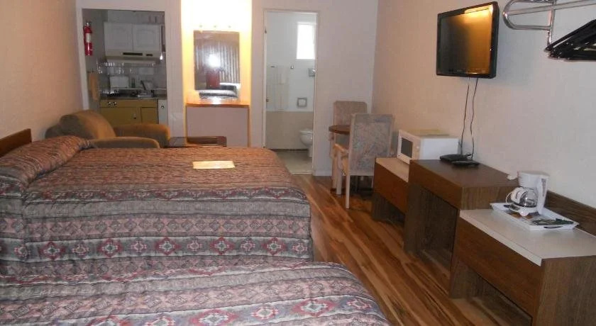 Lazy Bear Lodge