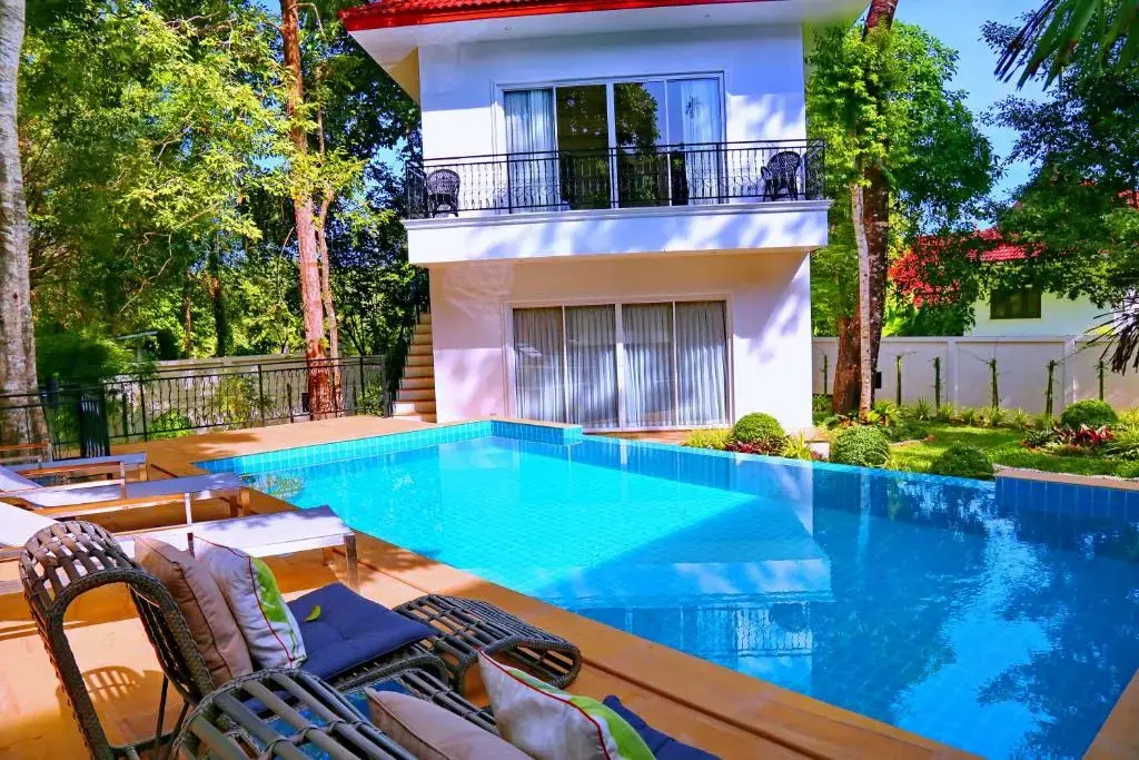 Koh Chang 6 Bedroom Villa with Private Pool and Garden