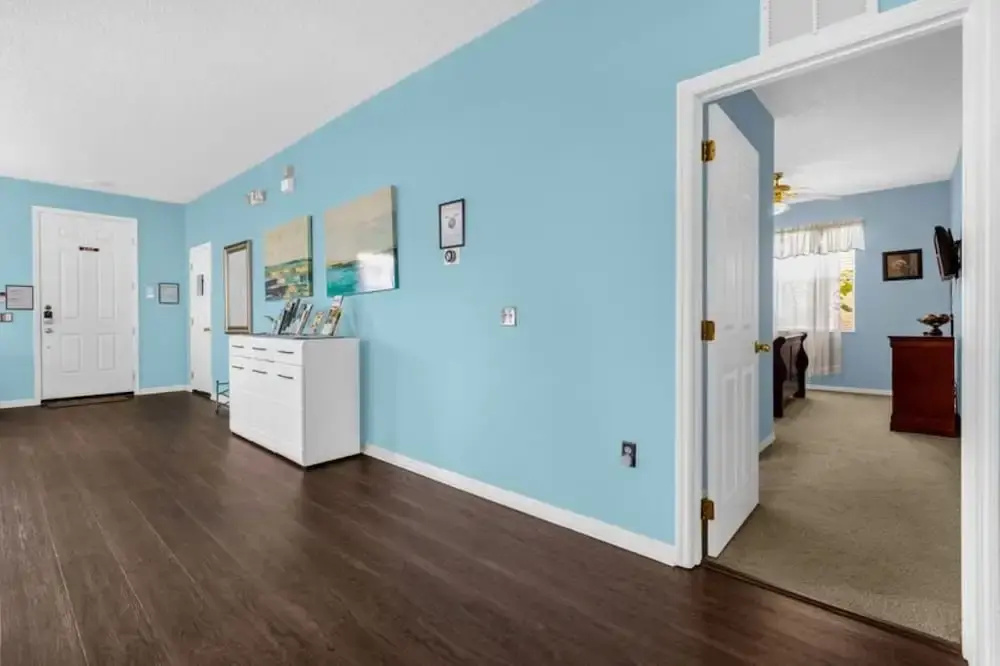 325 6Br - Modern two Storie Home With Games