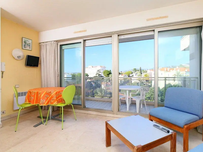 Hotel Le Floriana Residence