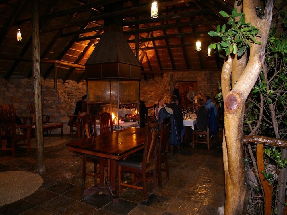 Inkwenkwezi Private Game Reserve