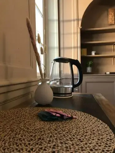 Mercier de Montigny - Les Chambres du Beffroi - SPA et Massage