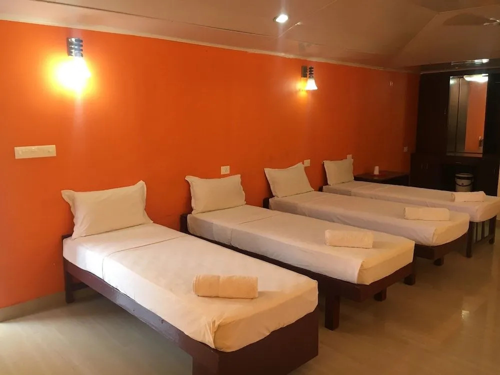 New Kovalam Beach Hotel