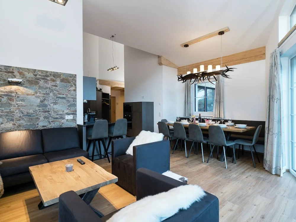 Luxurious Chalet in Sankt Johann im Pongau Near Ski Area