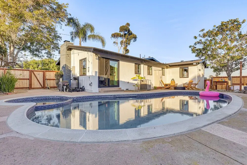 South Oceanside Gem w/ Pool & Spa - 2 Mi to Beach!