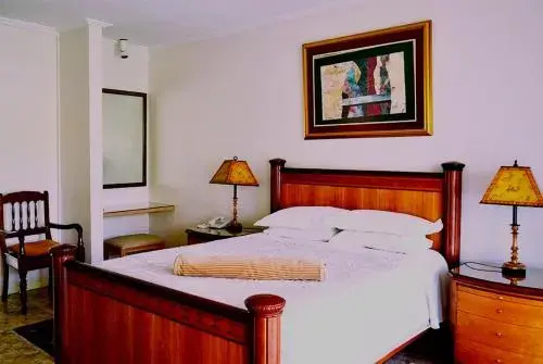 Brooklyn Lodge