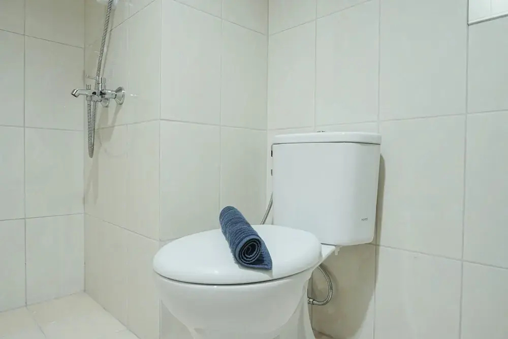Fully Furnished Apartment with Comfortable Design 2BR Vittoria Residence