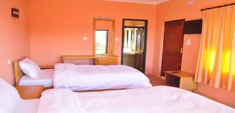 MeroStay 101 Hotel Valley View Inn