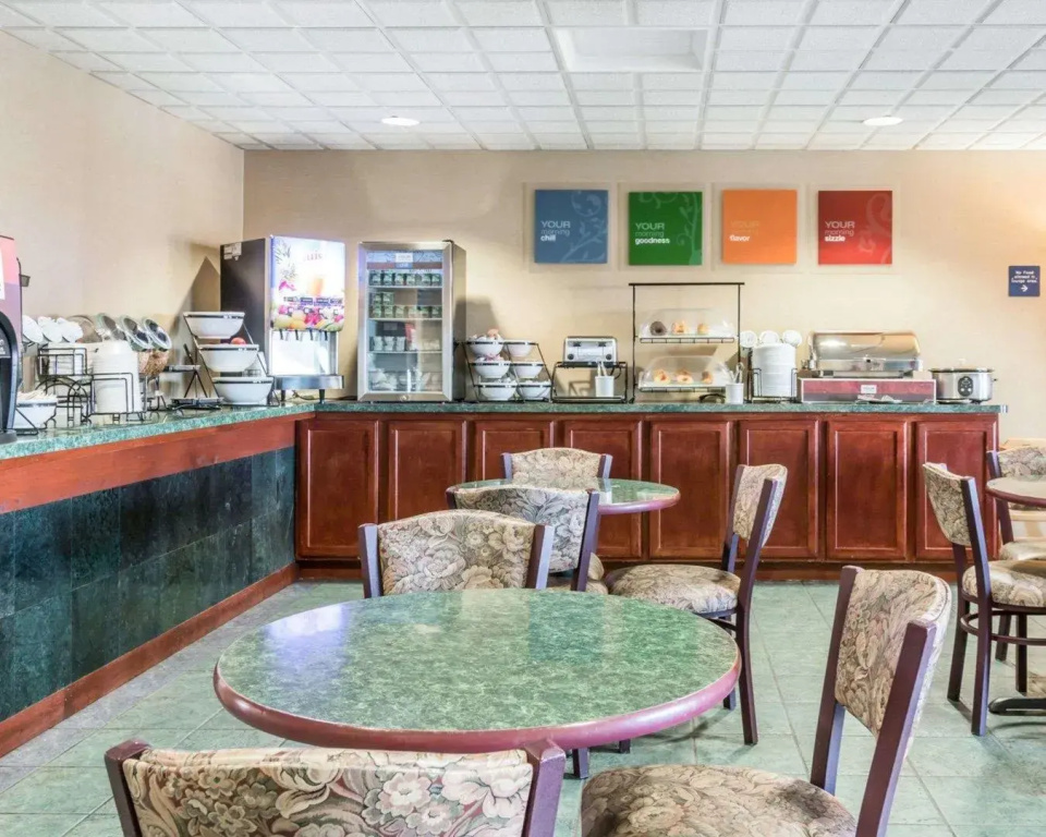 Comfort Inn & Suites Maumee - Toledo I80-90