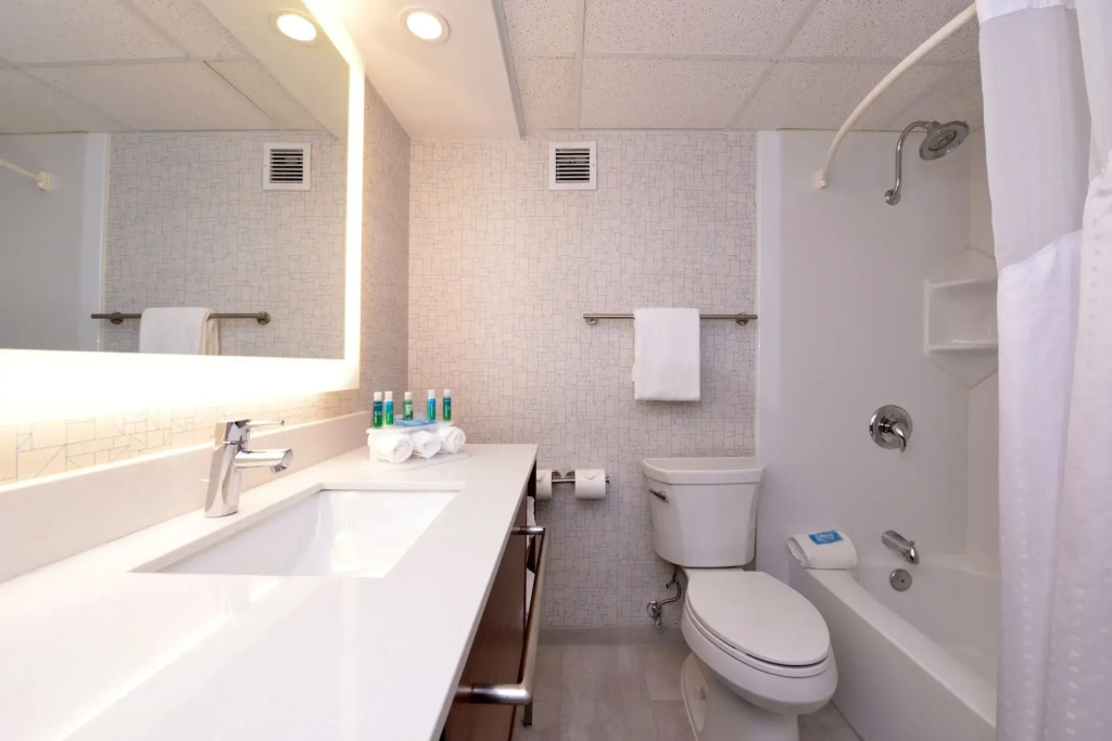 Holiday Inn Express Springfield by IHG