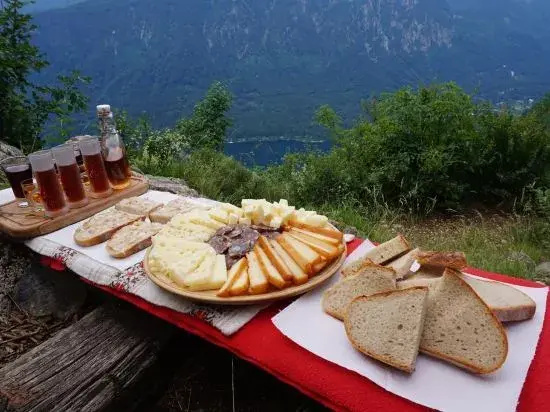 Hike & Bike Chalet
