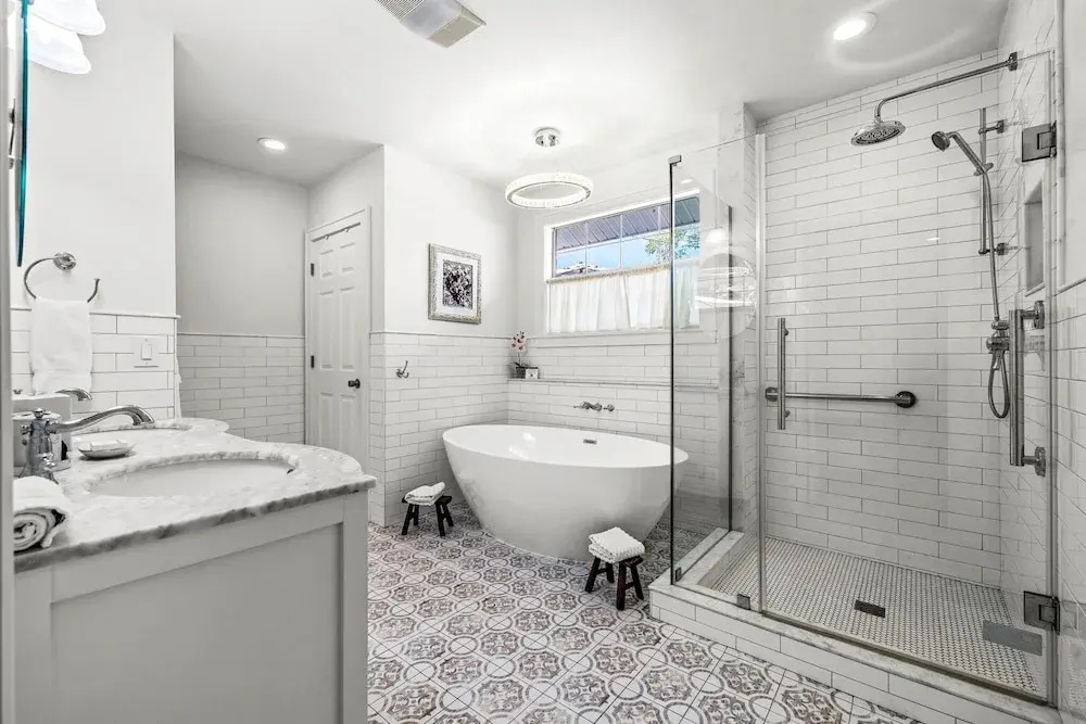 The Kenwood Gables Boutique B&B