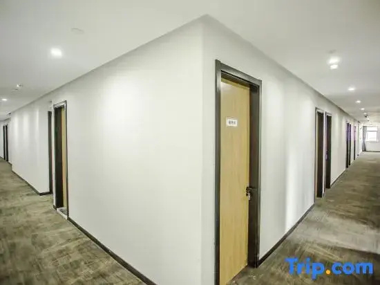 Shanghai Xinbo Hotel