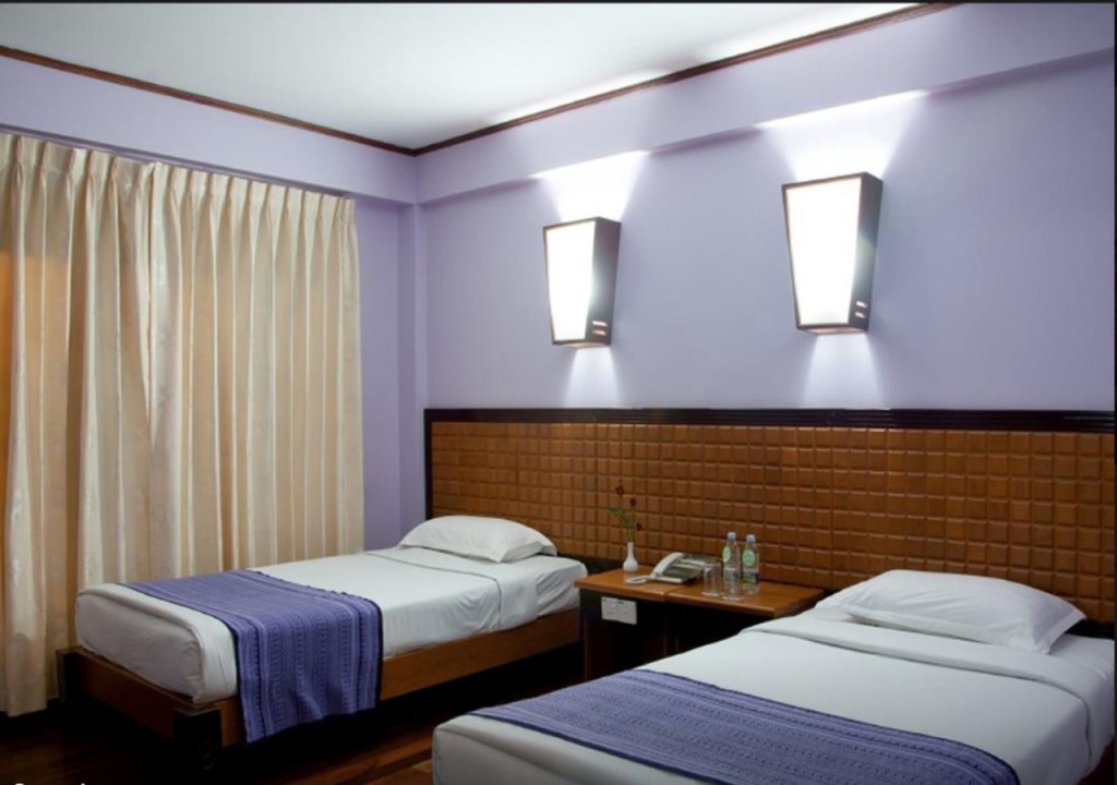 Hotel Zwekabin
