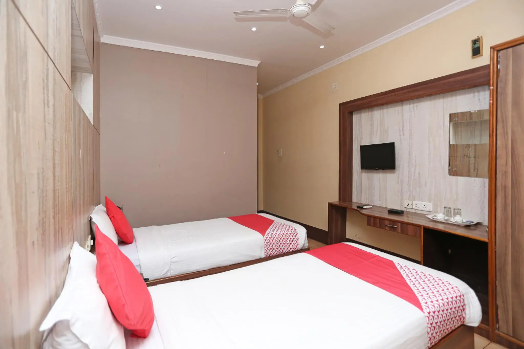 OYO 2997 Hotel Blue Moon