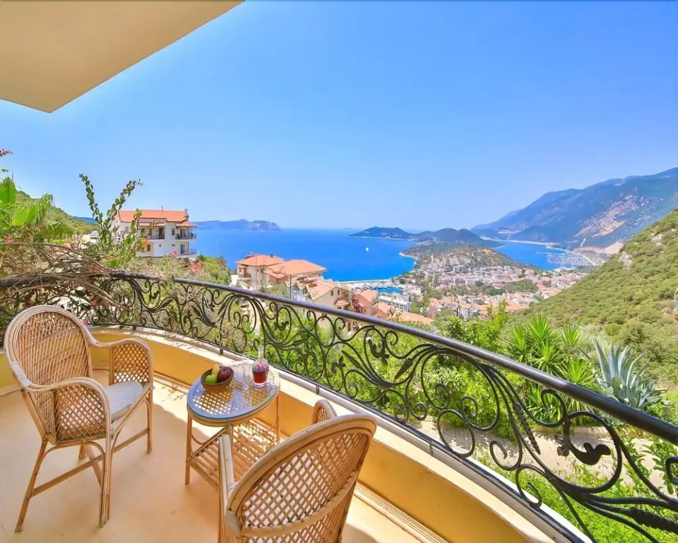 Villa Noyan