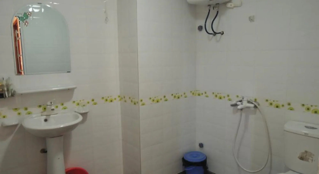 My Ngoc Hotel Catba