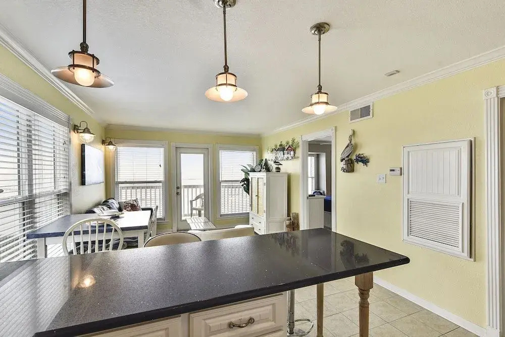 Seascape 2114 - 2 Br Condo