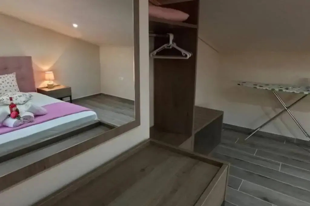 Aretoysa Center Luxury Suites 2