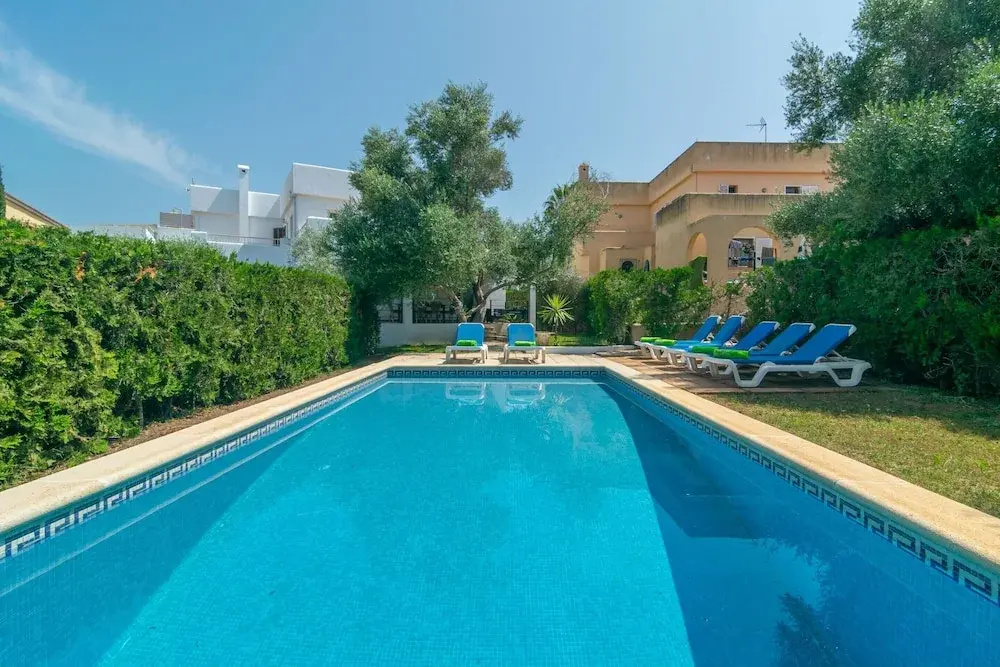 Villa Blanca - Villa With Private Pool. Free Wifi