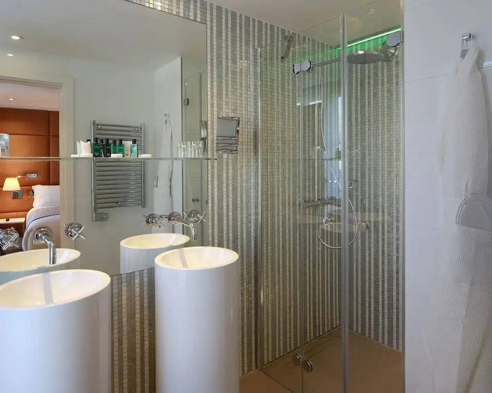 Hôtel R de Paris - 4 étoiles luxe Paris