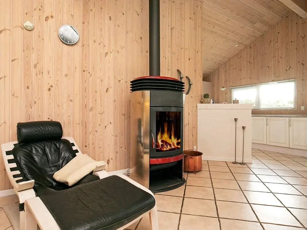 Comfy Holiday Home in Hals With Whirlpool