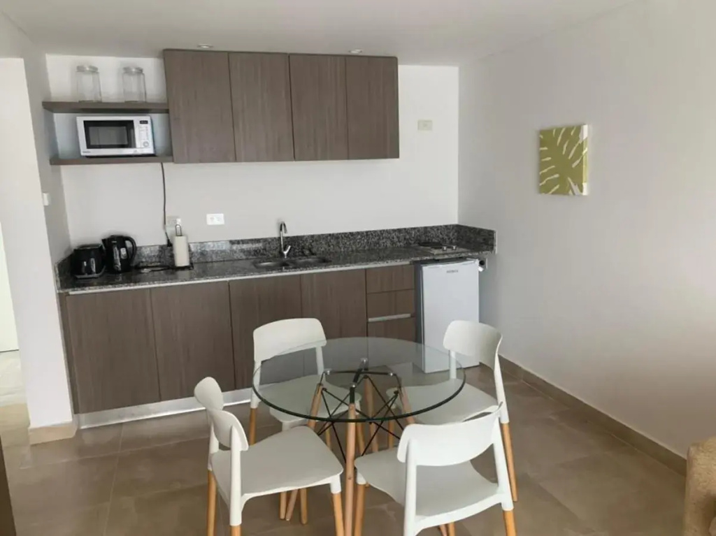 La Morada Rentals & Studio 44 - Centro Escobar- Parking con costo-