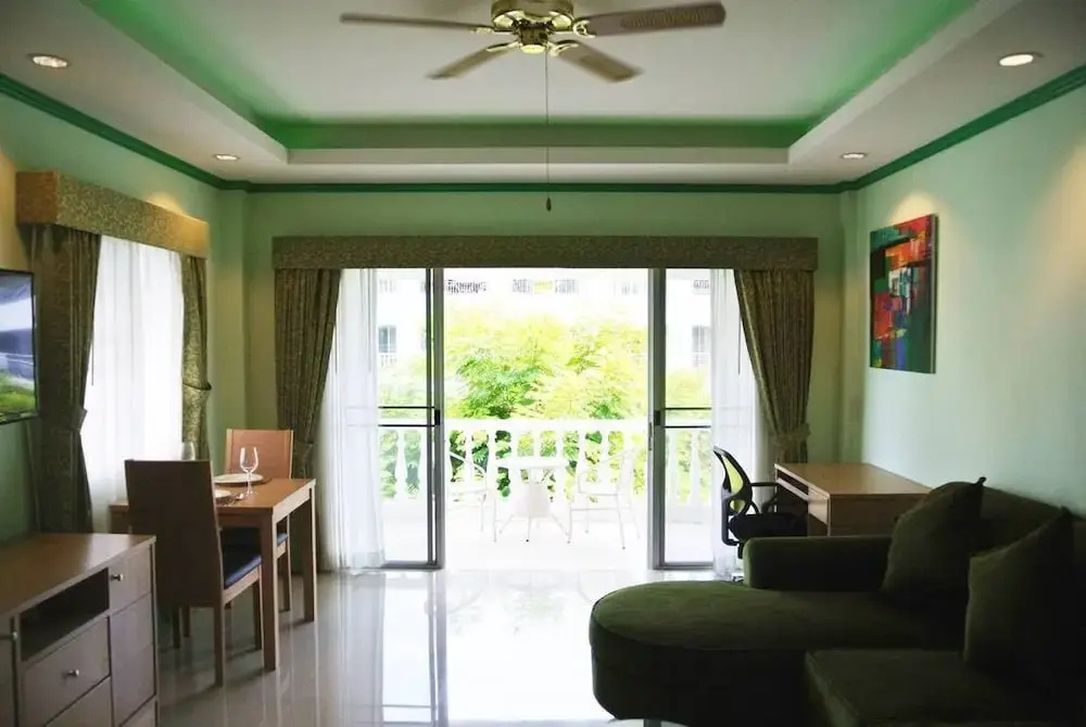 Baan Suan Lalana Sa Floor 4 Room 415