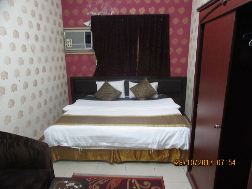 Al Akhawain Furnished Units