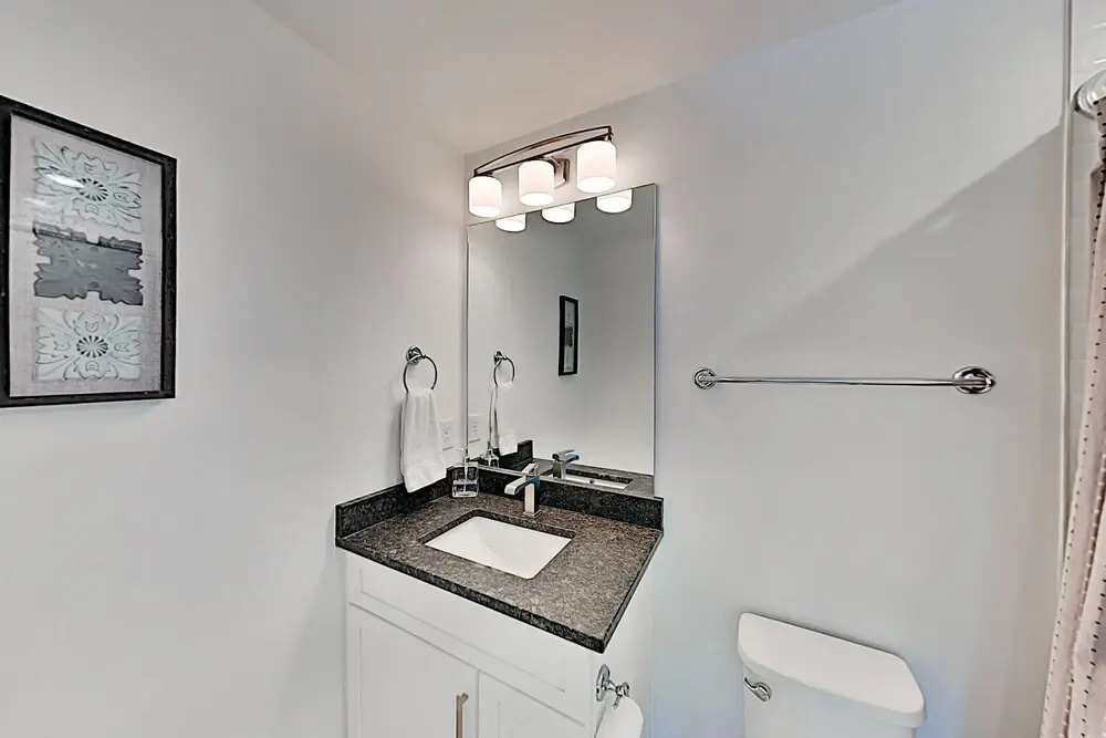 1050etln 3 Bedroom Townhouse